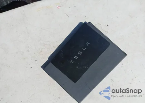 2021 Tesla Model Y Long Range Dual Motor All-Wheel Drive from USA, damaged, VIN 5YJYGDEE5MF096757